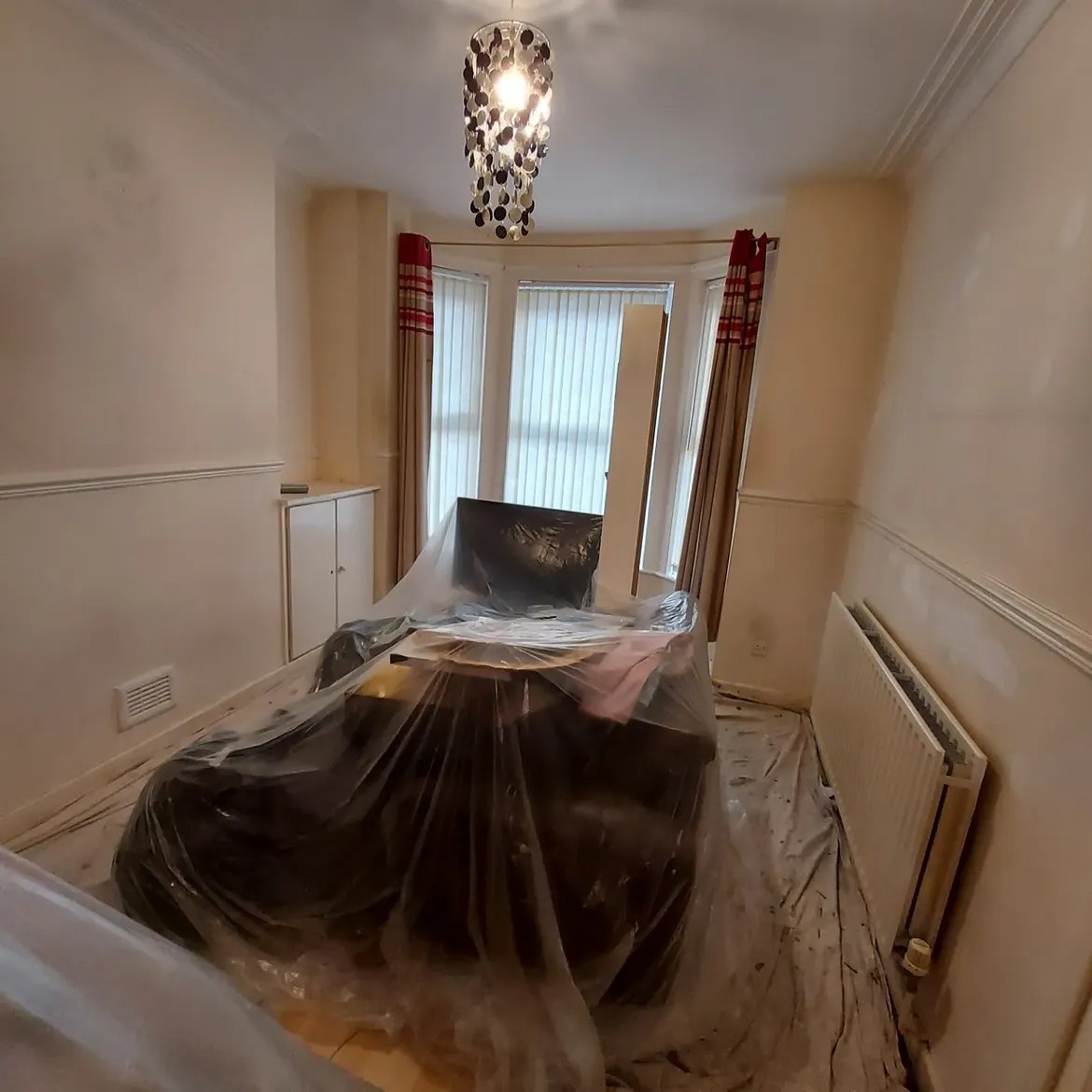 Painting & Decorating project by GT Decoration & Renovation