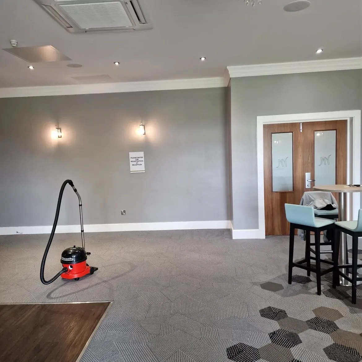 Commercial project by GT Decoration & Renovation