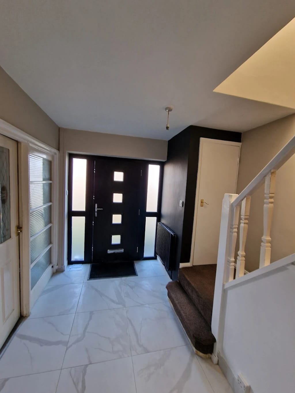 Painting & Decorating project by GT Decoration & Renovation
