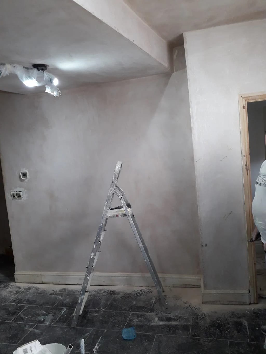 Plastering project by GT Decoration & Renovation