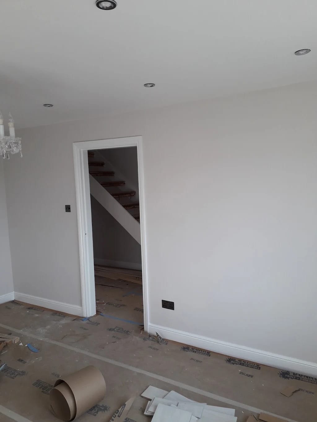 Painting & Decorating project by GT Decoration & Renovation