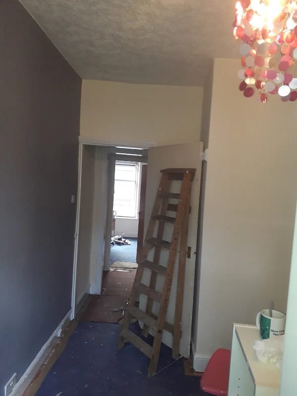 Painting & Decorating project by GT Decoration & Renovation