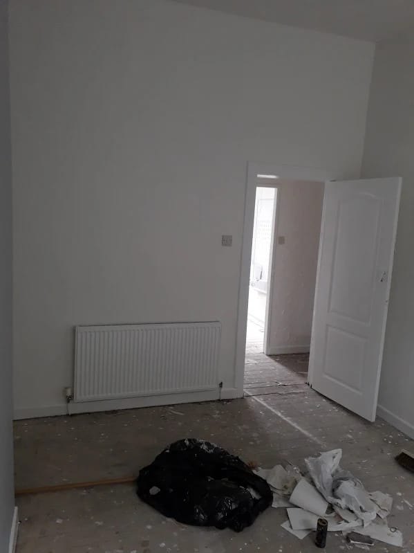 Painting & Decorating project by GT Decoration & Renovation